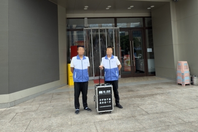 某连锁烧烤餐厅店防滑处理