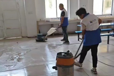 某小学食堂防滑处理