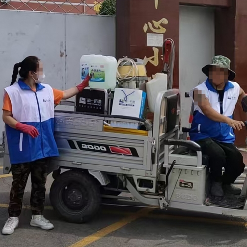 某中心小学防滑处理